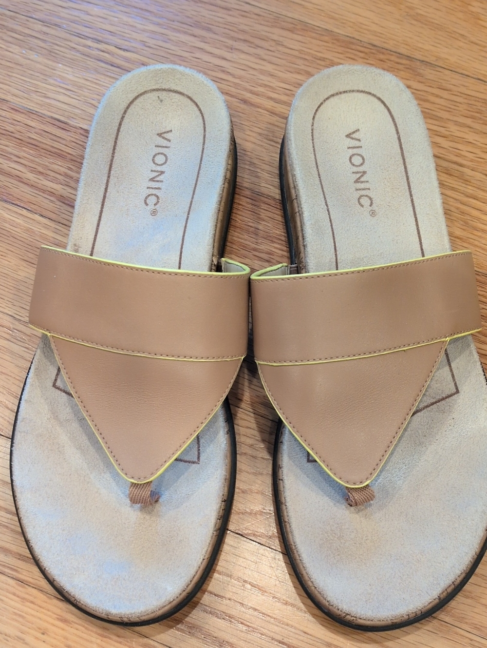 Vionic Jillian Platform Women's Tan Leather Slide Sandals with Yellow Trim 9.5